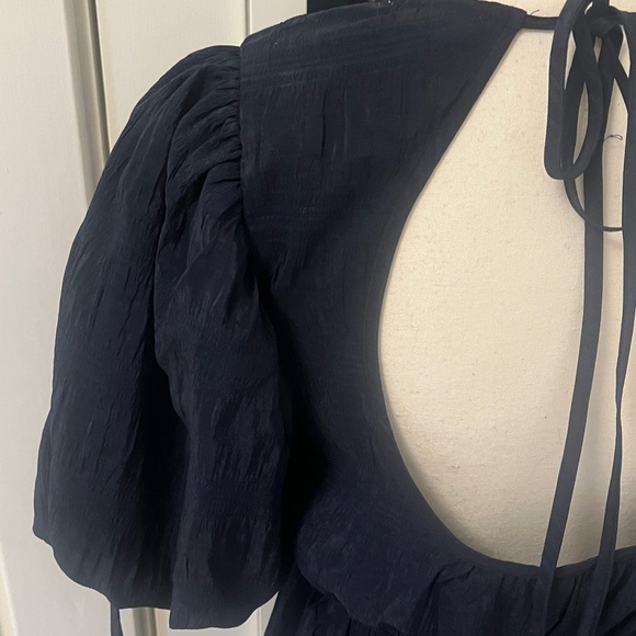 Moon River Navy Blue Puff Sleeve Tiered Maxi Dress Open Back Size Small Like New - Picture 5 of 11